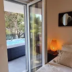 Apartamento Deluxe Jacuzzi & Sea View