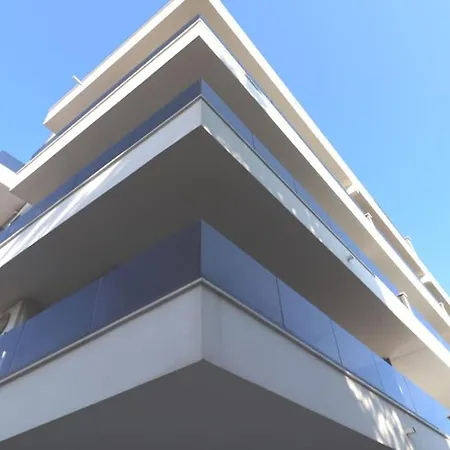 Deluxe Jacuzzi & Sea View Apartament