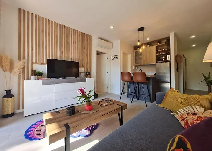 Deluxe Jacuzzi & Sea View 公寓