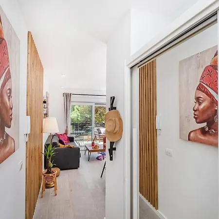 Deluxe Jacuzzi & Sea View